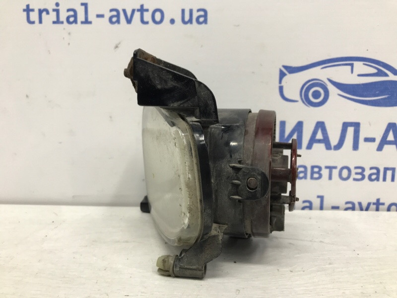 Фара противотуманная левая Toyota Avensis T25 1.8 БЕНЗИН 1ZZFE 2002 (б/у) Киев - изображение 4