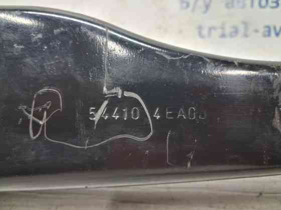 Кронштейн передней балки левый Nissan Qashqai J11 1.2 БЕНЗИН HRA2DDT 2013 (б/у) Київ