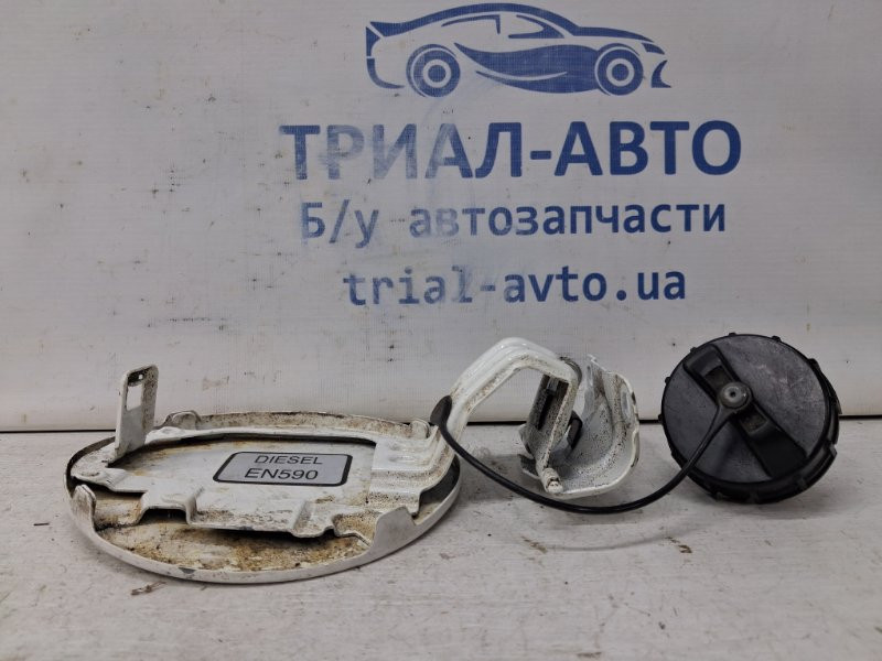 Лючок бака Mitsubishi ASX GA 1.8 DIESEL 4N13 2010 (б/у) Київ - зображення 3
