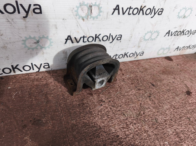 Подушка (опора) двигателя VW T5 T6 2.0 tdi 2003-2019 (7E0199848) Ковель - изображение 1