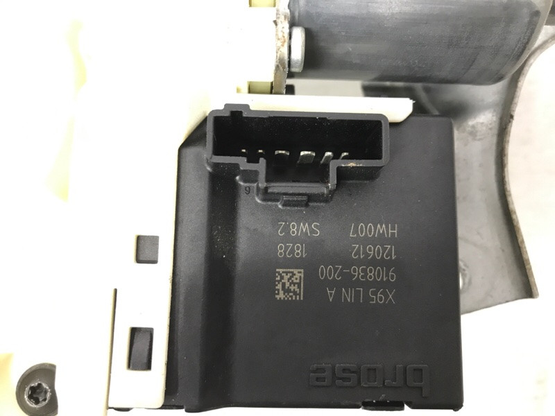 Стеклоподъемник задний левый Renault Megane 3 1.5 DIESEL K9K 2008 (б/у) Київ - зображення 3