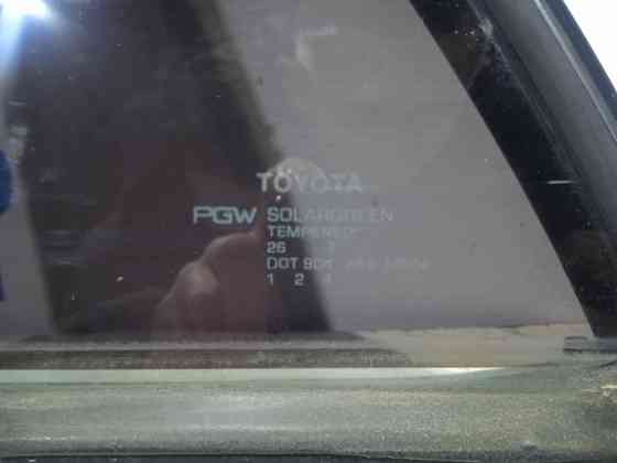 Стекло двери задней левой (форточка) Toyota Corolla E140 2006 (б/у) Київ