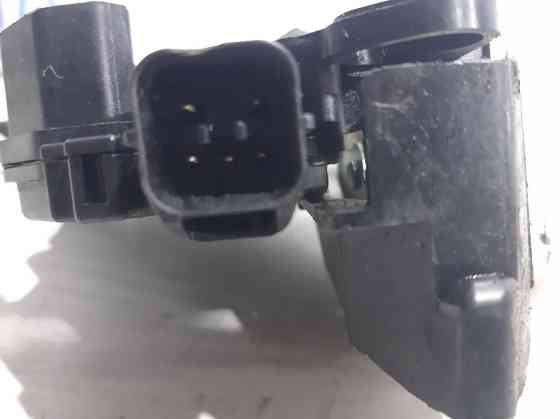 Замок двери передний правый Mitsubishi Lancer 10 1.5 БЕНЗИН 4A91 2007 (б/у) Киев