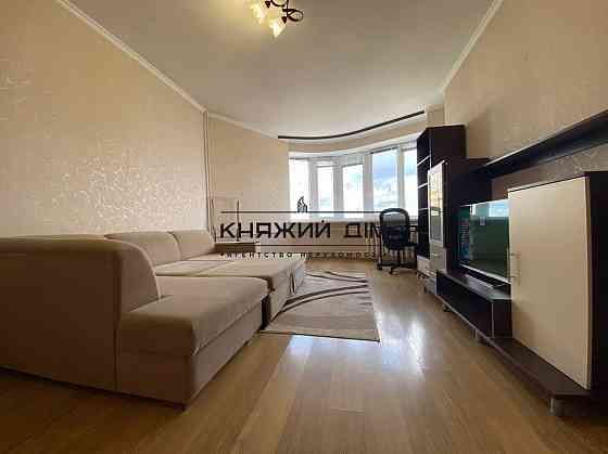 Простора та світла двокімнатна м. Деміївська Науки 62А КОД 11196553 Київ