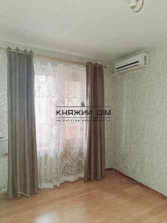 Продаж 1-кімнатної бульвар Лесі Українки 30.м.Печерська ,м.Звіренецька Київ