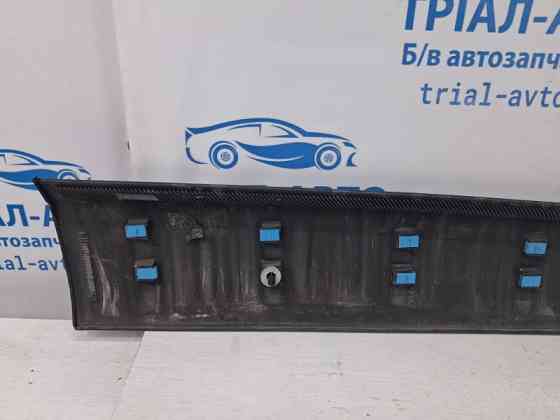 Накладка двери Jeep Cherokee KL 3.2 БЕНЗИН EHK 2013 перед. лев. (б/у) Київ