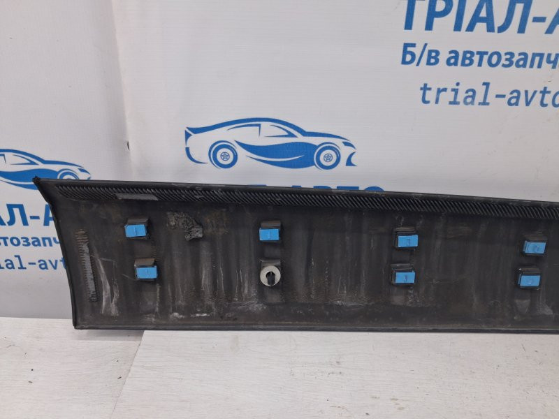 Накладка двери Jeep Cherokee KL 3.2 БЕНЗИН EHK 2013 перед. лев. (б/у) Київ - зображення 6