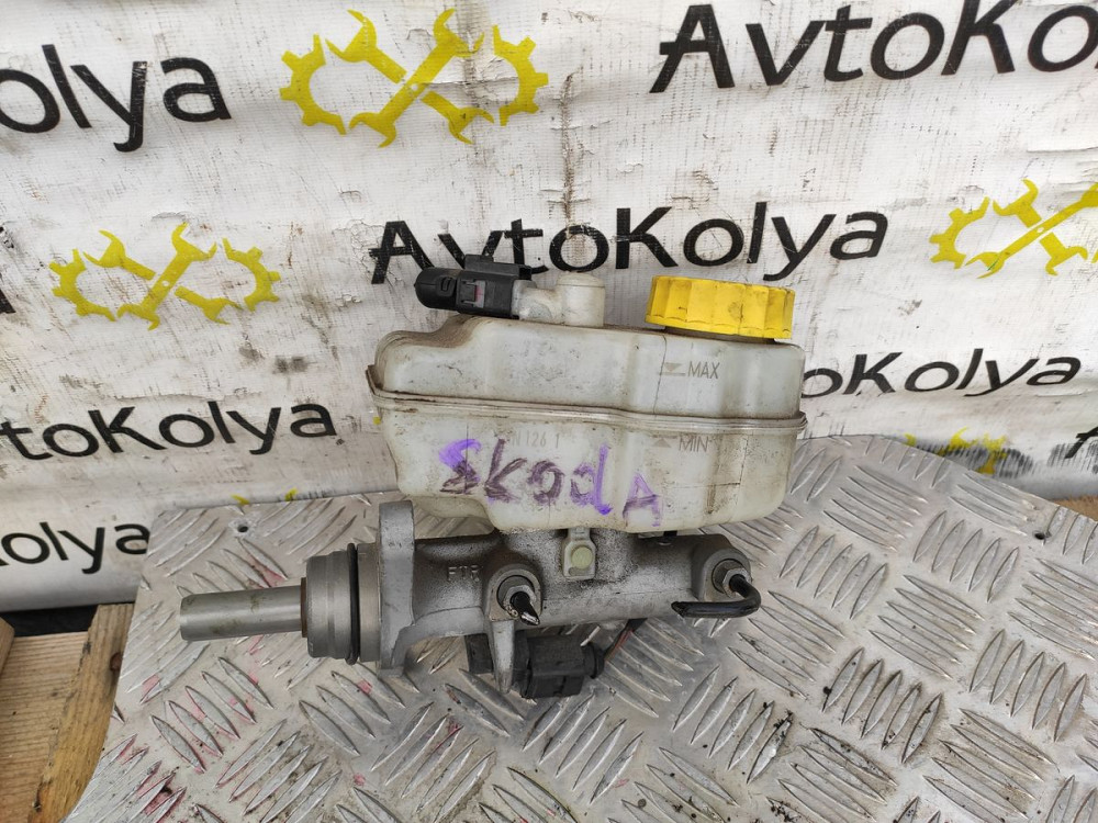 Бачок тормозной жидкости Skoda Fabia II 2007-2014 (6R0611301A) Ковель - зображення 2