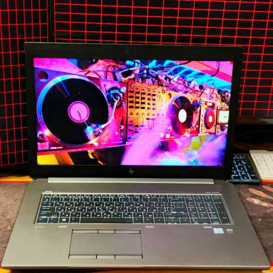 Ноутбук HP Zbook 17 G5 i7-8850H 32/512gb SSD m.2 NVMe Nvidia Quadro P4200 8gb IPS 17.3 Київ