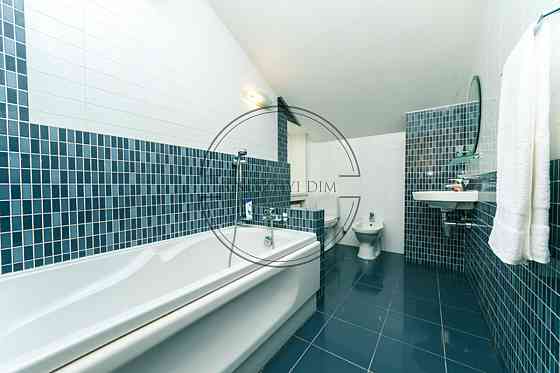 Сдам 4к квартиру на ул. Заньковецкой, 6, м. Крещатик. КОД ОБЪЕКТА 11195542 Київ