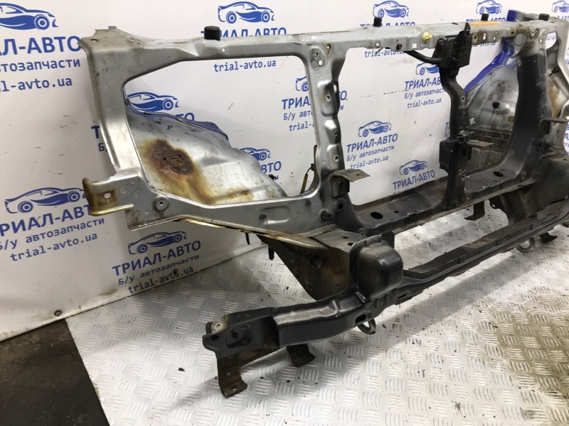 Панель передняя Mitsubishi Pajero Wagon 3 3.2 ДИЗЕЛЬ 4M41 1999 (б/у) Киев - изображение 3