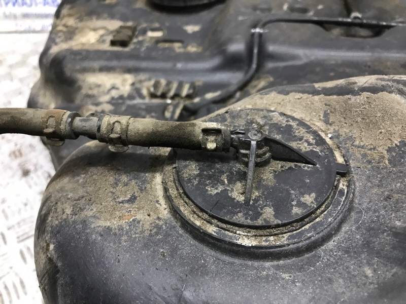 Бак топливный пластик Subaru Outback 2009-2015 42012YC002 (Арт. 56462) Киев - изображение 6