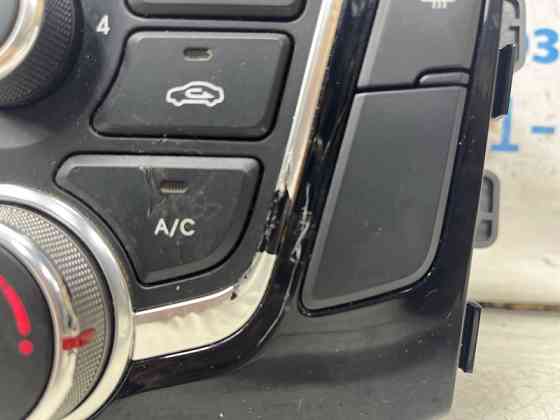 Блок управления кондиционером Hyundai I30 2011-2017 97250A6040GU (Арт. 70323) Киев