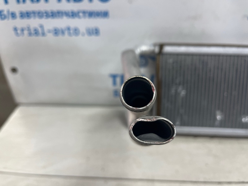 Радиатор печки Kia Sorento XM 2.4 БЕНЗИН G4KJ 2009 (б/у) Киев - изображение 3