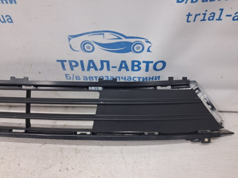Решетка бампера центральная Ford Fusion USA 2 1.5 БЕНЗИН ENUN0 2013 (б/у) Киев - изображение 2