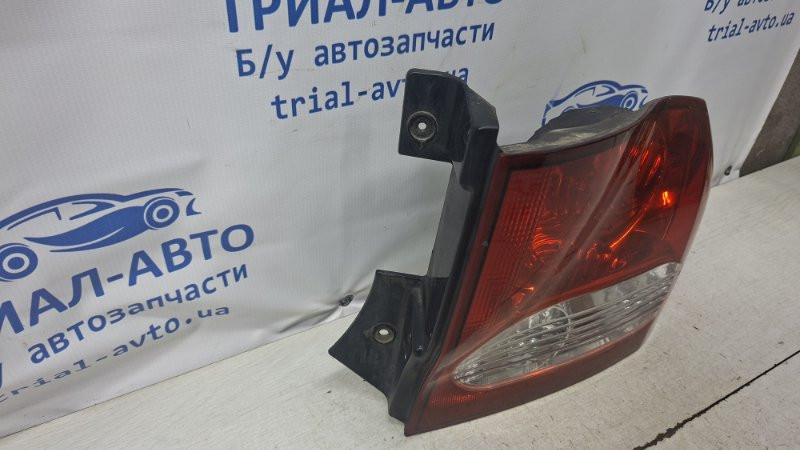 Фонарь задний внешний правый SsangYong Actyon CJ 2.0 DIESEL D20DT 2005 (б/у) Київ - зображення 2