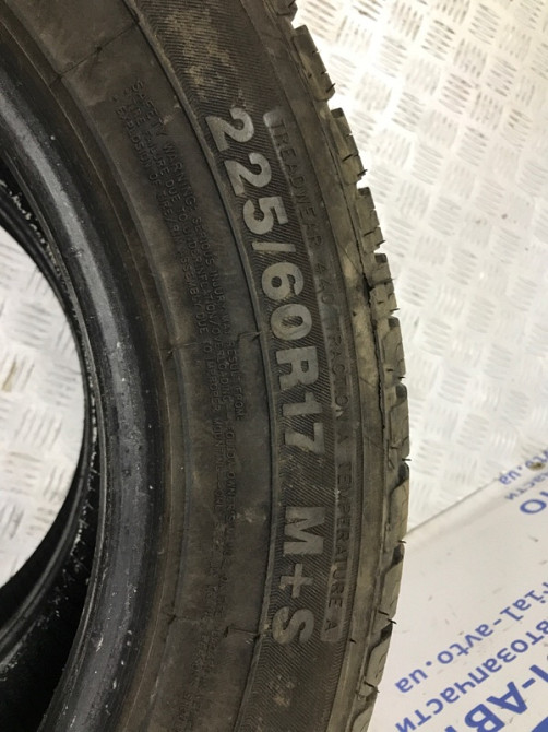 Шины 2шт r17 (б/у) Киев - изображение 4