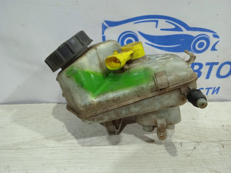 Бачок главного тормозного цилиндра Chevrolet Cruze J300 1.6 F16D4 2009 (б/у) Київ - зображення 1