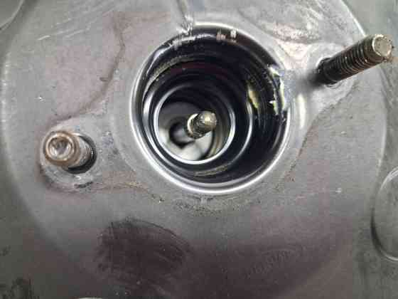 Вакуумный усилитель тормозов Hyundai IX35 LM 1.7 DIESEL D4FD 2009 (б/у) Киев