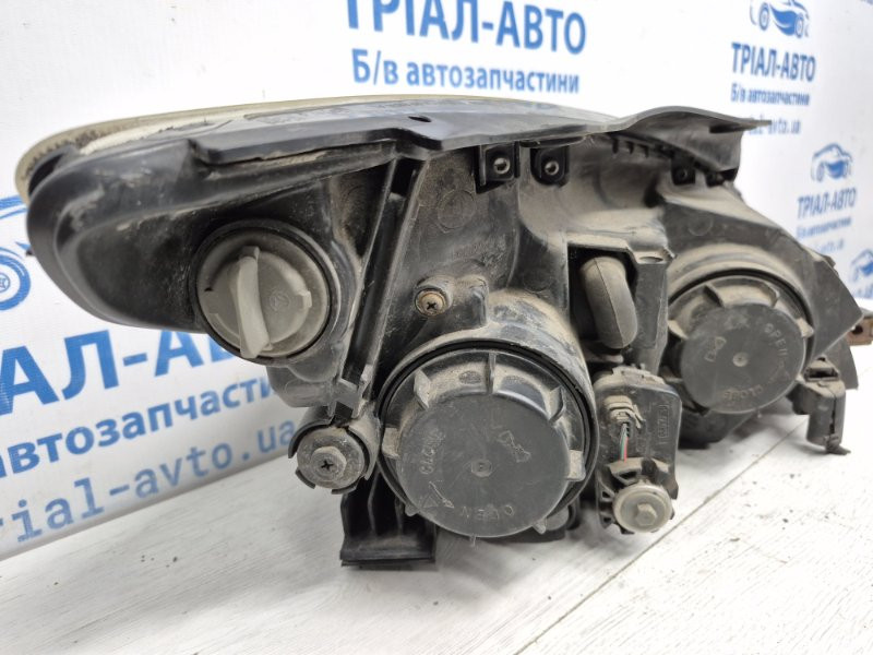Фара левая Hyundai I30 FD 1.6 DIESEL D4FB 2007 (б/у) Киев - изображение 7