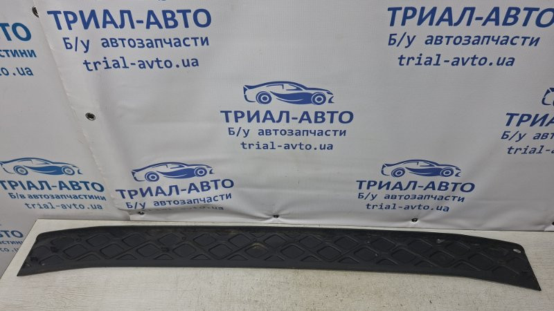Накладка бампера Nissan Pathfinder R51 2.5 DIESEL YD25DDTI 2004 задн. (б/у) Киев - изображение 4