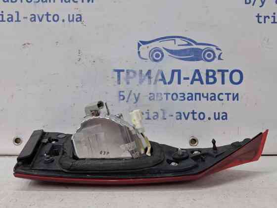 Фонарь задний внутренний правый Mazda 3 BM 2.2 DIESEL 2013 (б/у) Киев
