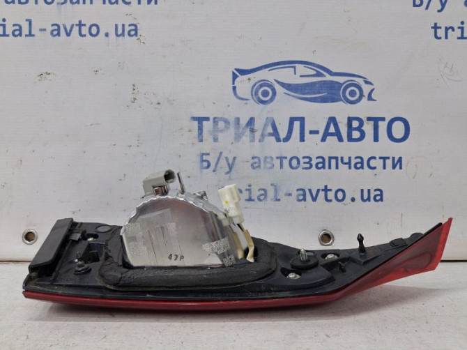 Фонарь задний внутренний правый Mazda 3 BM 2.2 DIESEL 2013 (б/у) Киев - изображение 5