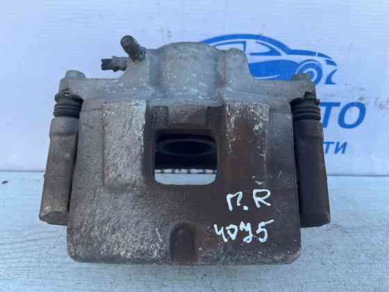 Суппорт передний правый Jeep Cherokee KL 2.4 БЕНЗИН ED6 2013 (б/у) Київ