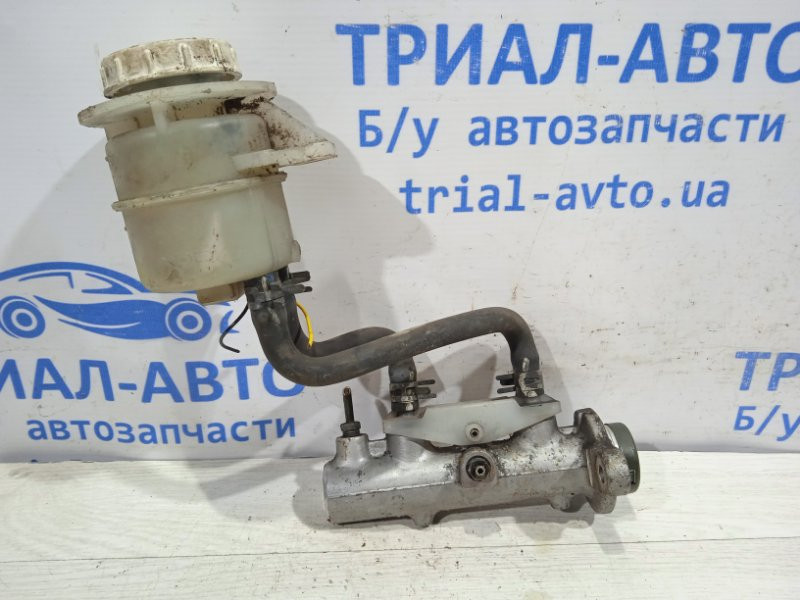 Бачок главного тормозного цилиндра Mitsubishi Outlander CU 2.4 БЕНЗИН 4G69 2003 (б/у) Київ - зображення 1