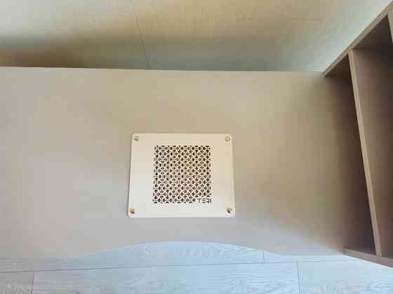 Професійний стіл для манікюру Киев