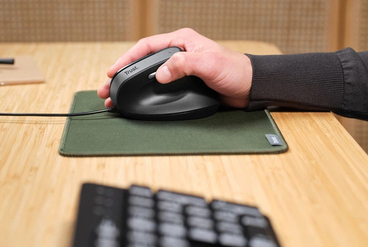 Мышь компьютерная проводная Trust Bayo 2 Ergonomic Black 25144_TRUST черная Киев - изображение 4