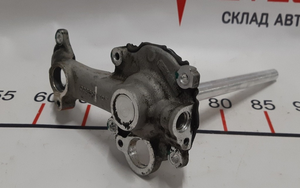 Трубка охлаждения ротора мотора внутрення с кронштейном Tesla model S, model S REST 1006606-10-B Київ - зображення 1