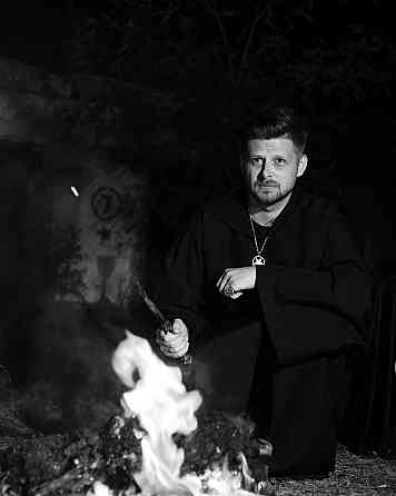 Приворот Київ Україна. Допомога мага та ясновидця, особисті прийоми Київ