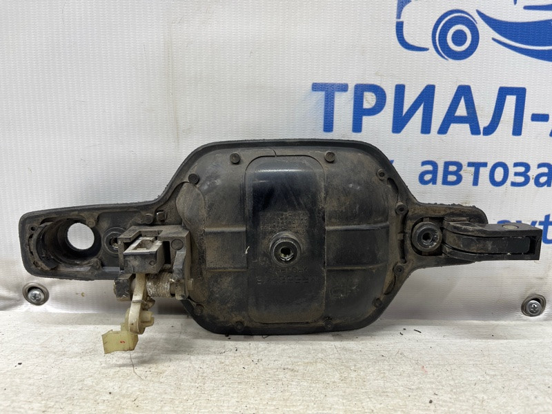 Ручка двери внешняя передняя правая Mitsubishi Pajero Wagon 3 3.2 ДИЗЕЛЬ 4M41 1999 (б/у) Київ - зображення 3