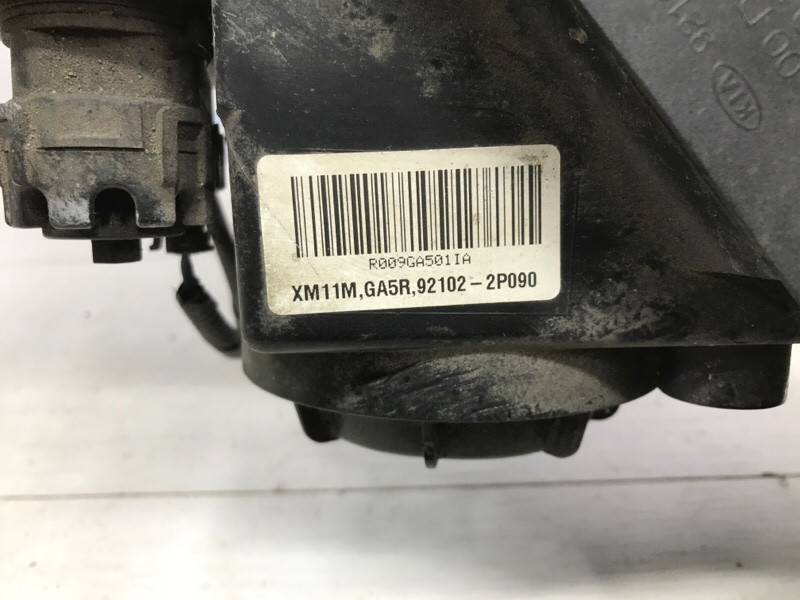 Фара правая галоген Kia Sorento XM 2.2 DIESEL D4HB 2009 (б/у) Київ - зображення 8