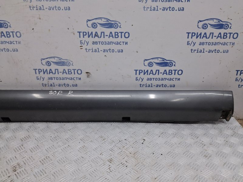 Накладка порога внешняя правая Kia Sorento BL 2.5 DIESEL D4CB 2002 (б/у) Киев - изображение 3