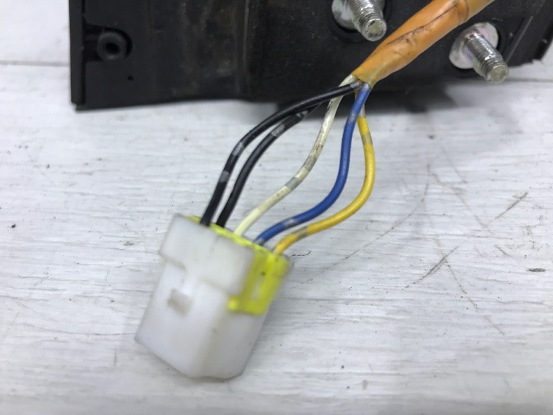 Зеркало правое Mitsubishi Lancer 9 1.6 БЕНЗИН 4G18 2003 (б/у) Киев - изображение 8