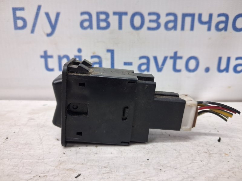 Кнопка противотуманок Mitsubishi Pajero Sport K9 2.5 DIESEL 4D56 1996 (б/у) Київ - зображення 2