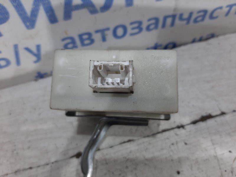 Блок управления центральным замком Toyota Avensis 2002-2010 8974105070 (Арт. 26513) Киев - изображение 2