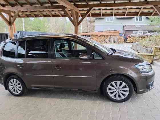 Продам Volkswagen Touran 2012 р.в. 2.0 тді 140 к.с. DSG Киев