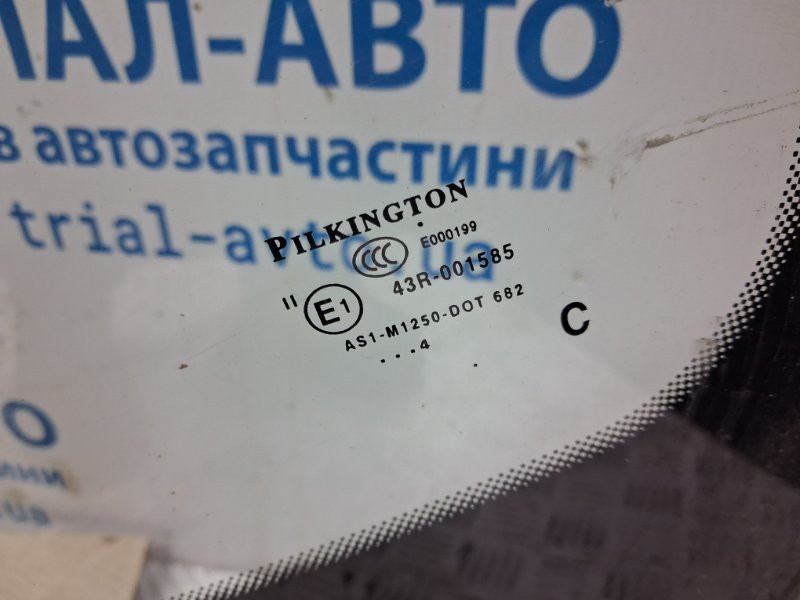 Стекло лобовое Nissan Qashqai J10 2.0 БЕНЗИН MR20DE 2006 (б/у) Київ - зображення 4