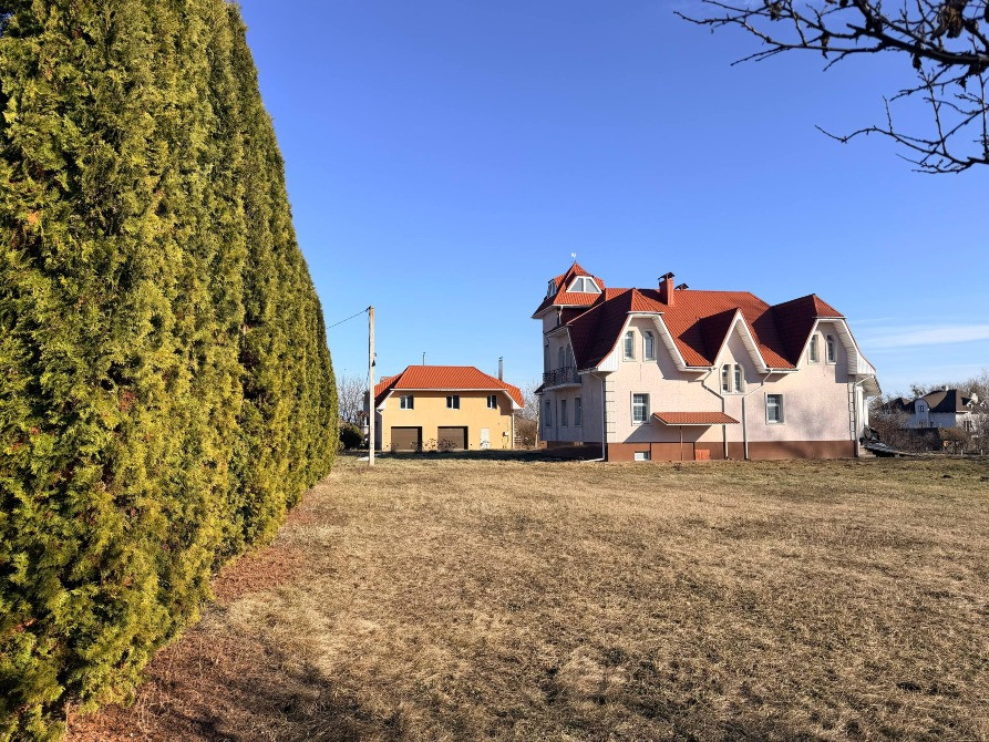 Продається будинок 300м2 з терассою і гостьовим будиночком з гаражем. Київ - зображення 4