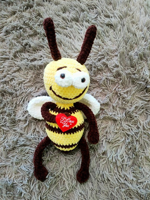 Іграшка жовта Бджілка комаха м'яка в'язана дитяча ручна робота Нововолинськ - зображення 3