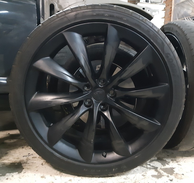 Колесо заднее в сборе 22x10 TURBINE BLACK Tesla model X 1089366-00-C Киев - изображение 1