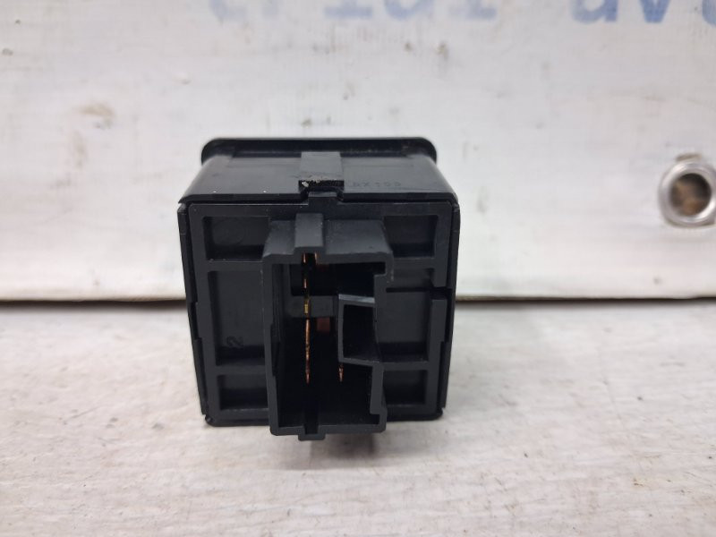 Кнопка подогрева Mitsubishi Outlander 2003-2006 MB803872 (Арт. 67384) Киев - изображение 3