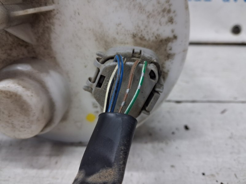 Датчик уровня топлива в бак Toyota Avensis T25 2.2 DIESEL 2ADFTV 2002 (б/у) Киев - изображение 4