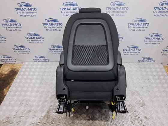Сиденье переднее правое Chevrolet Captiva C100 2.4 БЕНЗИН Z24SED 2006 (б/у) Київ