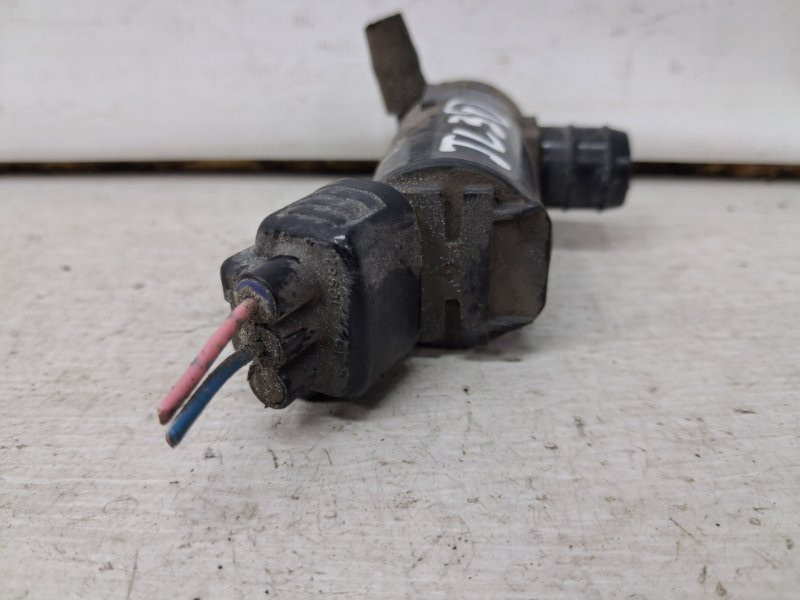 Насос омывателя стекла Toyota Camry XV30 3.0 БЕНЗИН 1MZFE 2001 (б/у) Київ - зображення 3