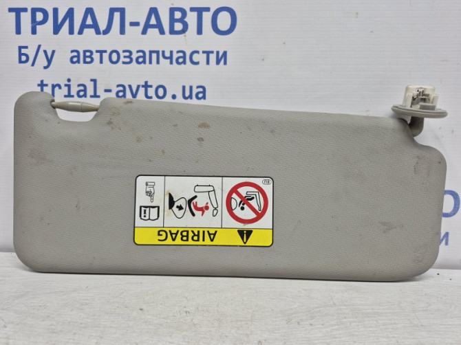Козырек солнцезащитный левый Toyota RAV 4 A40 2.2 DIESEL 2ADFTV 2012 (б/у) Київ - зображення 4