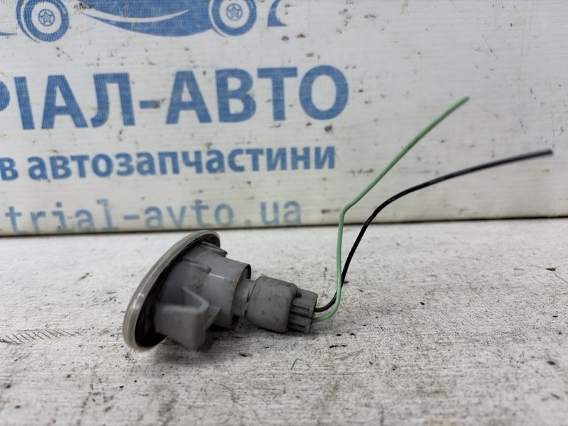 Повторитель поворотника Mitsubishi Lancer 2003-2009 MR991187 (Арт. 86776) Киев - изображение 2